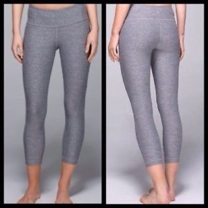 Lululemon Grey cropped leggings